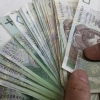Seniorka oddała oszustom 12 tysięcy złotych