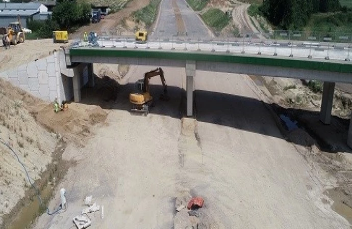 Z powodu budowy obwodnicy Olsztyna, drogowcy zamykają drogę powiatową Ostrzeszewo – Klebark Mały.