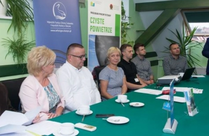 Siedem gmin z województwa warmińsko-mazurskiego chce wesprzeć rządowy program Czyste Powietrze.