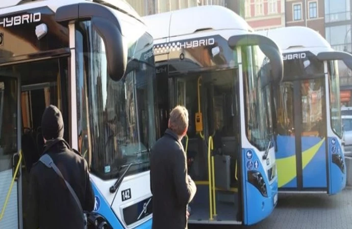 Ełk ma nowoczesne autobusy sfinansowane z funduszy unijnych.