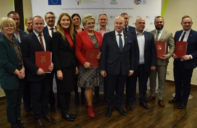 Zarząd województwa warmińsko-mazurskiego wskazał trzy projekty, które otrzymają unijne dofinansowanie.
