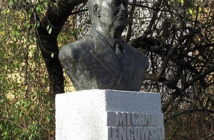 W Olsztynie odnowiono popiersie Michała Lengowskiego.