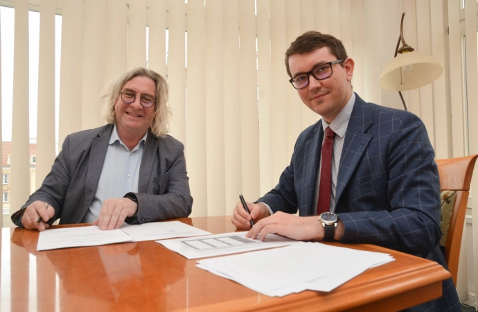 Umowy z Wojewódzkim Funduszem Ochrony Środowiska i Gospodarki Wodnej w Olsztynie podpisało Miłakowo i Ryn.