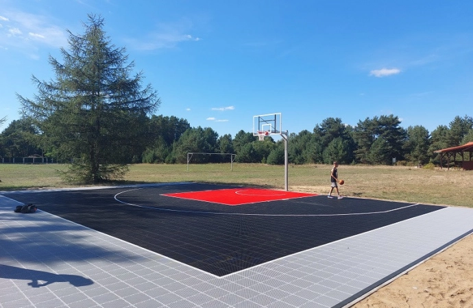 Samorząd województwa przekaże pieniądze na obiekty sportowe.