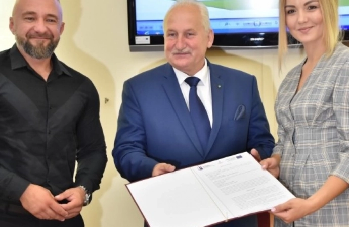 W Urzędzie Marszałkowskim w Olsztynie podpisano umowę na rozbudowę Muzeum Bitwy pod Grunwaldem.