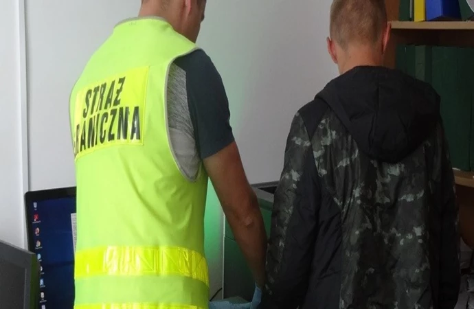 Na terenie powiatów olsztyńskiego, mrągowskiego i ostródzkiego wykryto nielegalnie zatrudnionych obcokrajowców.