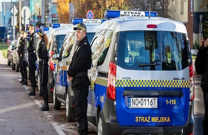 Olsztyńska Straż Miejska dostała pięć nowych pojazdów.