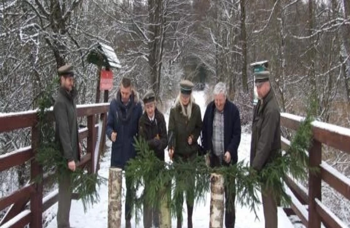Leśnicy i samorządowcy z gminy Ostróda otworzyli nowy most na Drwęcy.