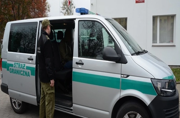 Straż Graniczna zatrzymała obcokrajowca, który nielegalnie pracował w Polsce.