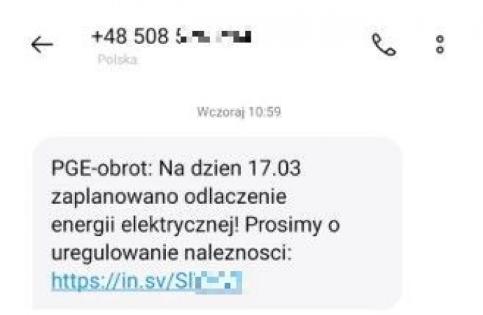Warmińsko-mazurscy policjanci ostrzegają przed fałszywymi sms-ami.