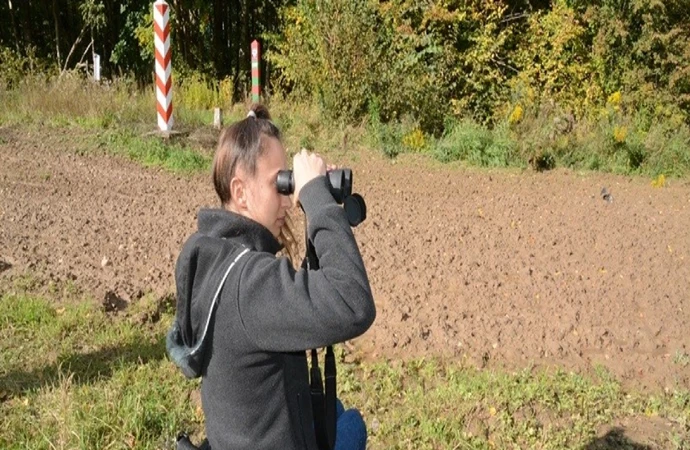 Dzięki funkcjonariuszom Straży Granicznej niepełnosprawna mieszkanka powiatu kętrzyńskiego mogła zobaczyć, jak wygląda praca na granicy.