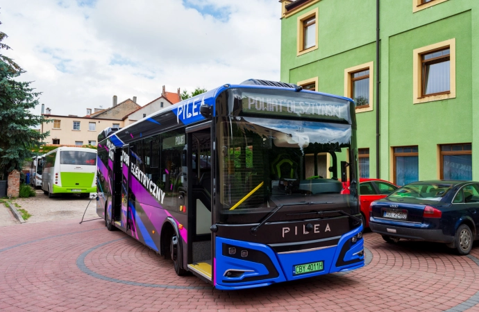 Powiat olsztyński testuje elektryczny autobus.