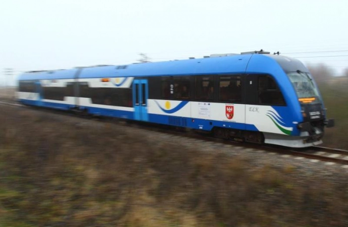 Zarząd województwa warmińsko-mazurskiego zwiększył finansowanie regionalnych połączeń kolejowych o jedną trzecią.