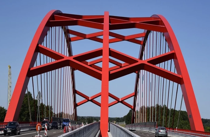 Drogowcy oddali do użytku most w Ostródzie w ciągu drogi ekspresowej S7.