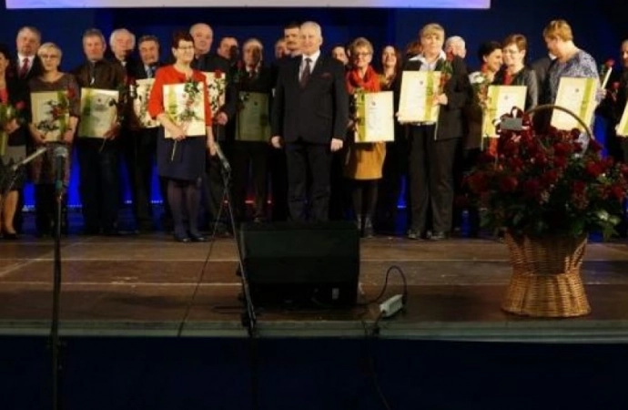 Marszałek województwa warmińsko-mazurskiego wyróżnił 100 sołtysów z regionu.
