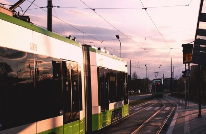 Olsztyn dostanie więcej unijnych pieniędzy na rozbudowę linii tramwajowej.