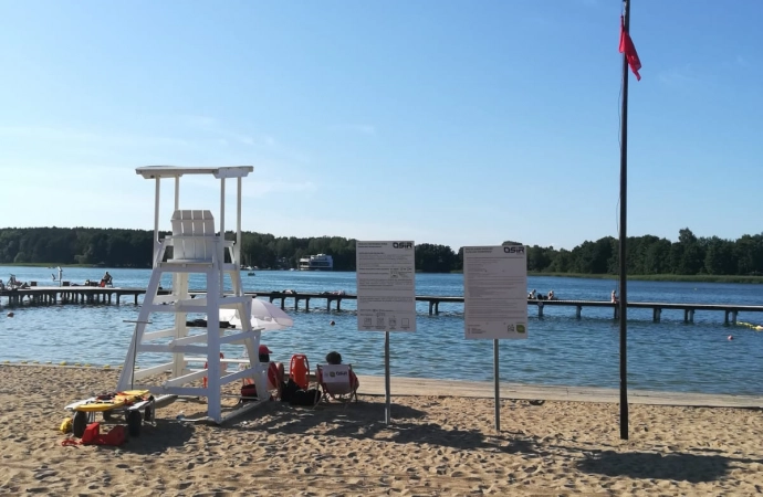 Zaledwie kilka dni po odwołaniu, wraca zakaz kąpieli w jeziorze Ukiel na Plaży Miejskiej w Olsztynie.